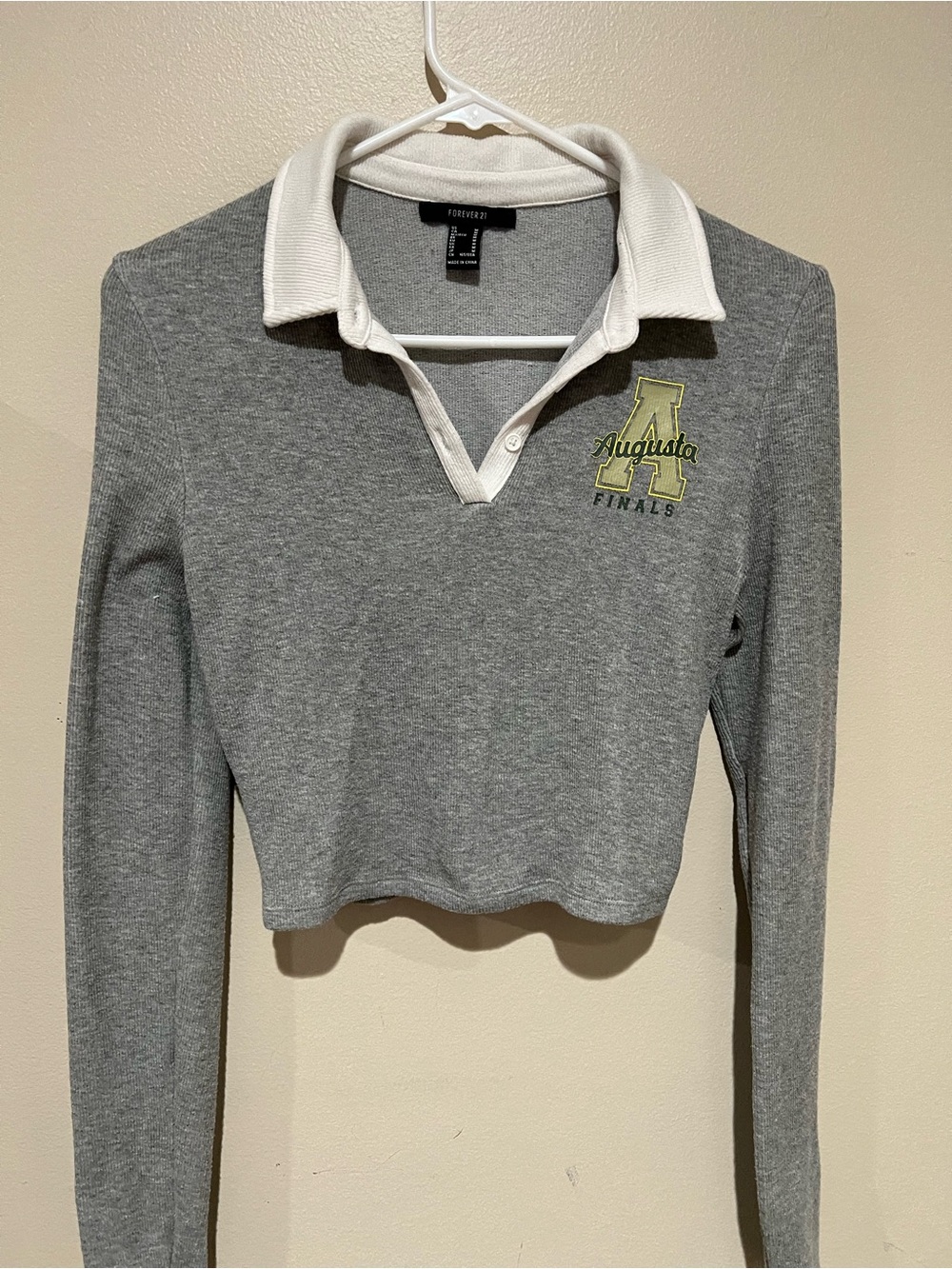 Forever 21 Grey Collared Long-Sleeve Crop Top